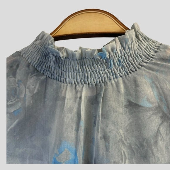 Cream Women’s Blouse M Royal Navy Blue Long Sleeves - Picture 3 of 15